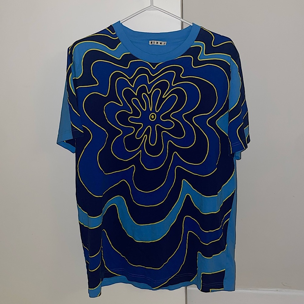 Marni psychedelic print t shirt size 54 very good condition